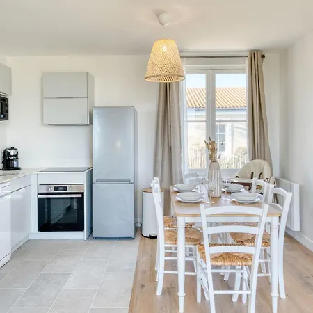 Becasseau - La Maison Heureuse - Welkeys Apartmán *